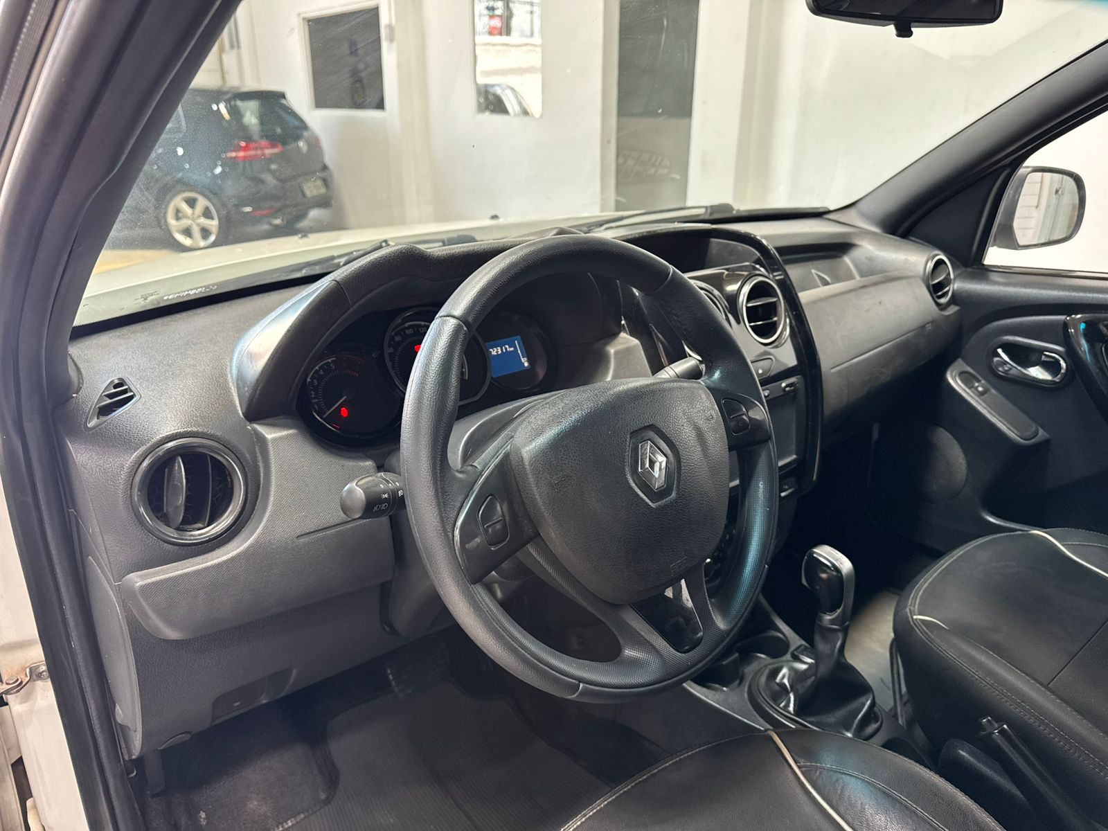 WhatsApp Image 2026-01-16 at 11.46.40 (2)